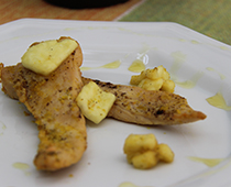 Filé de frango marinado na laranja com café